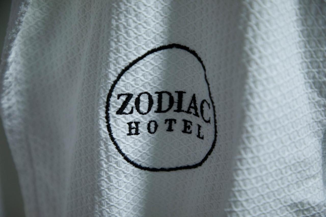 Hotel Zodiac Atyraū Exterior foto